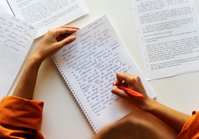 Discursive Essay Writing – A Comprehensive Guide